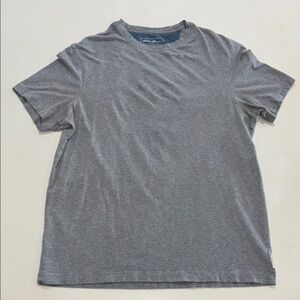 Eddie Bauer Gray Short Sleeve FreeDry Active T-Shirt. Men's L. Excellent cond.